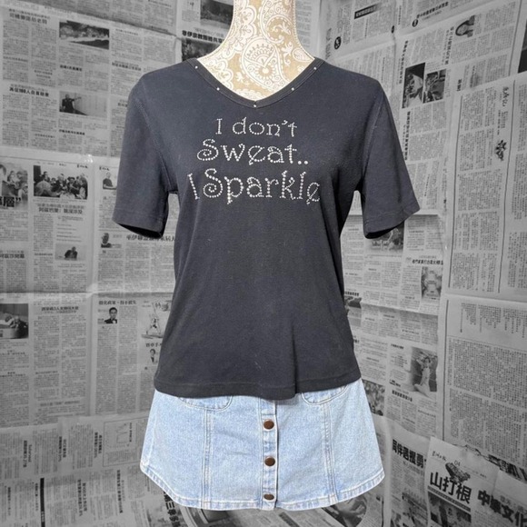 Get Lucky USA Black Rhinestone Slogan Tee Women's Medium Y2K Sparkle Graphic - Picture 1 of 5